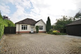 3 bedroom Chalet for...